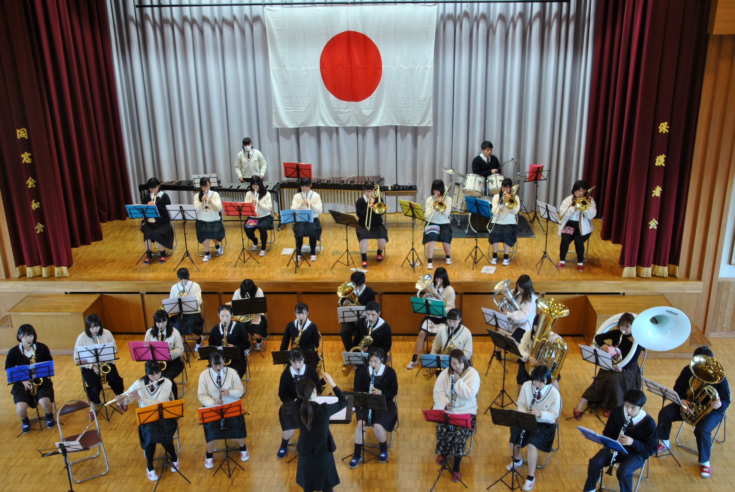 吹奏楽部 城南静岡高 静岡女子高合同演奏会 城南静岡高等学校 中学校